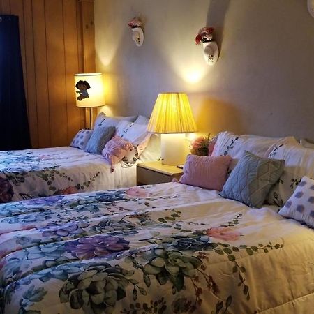 Pittsfield Motor Inn Kültér fotó