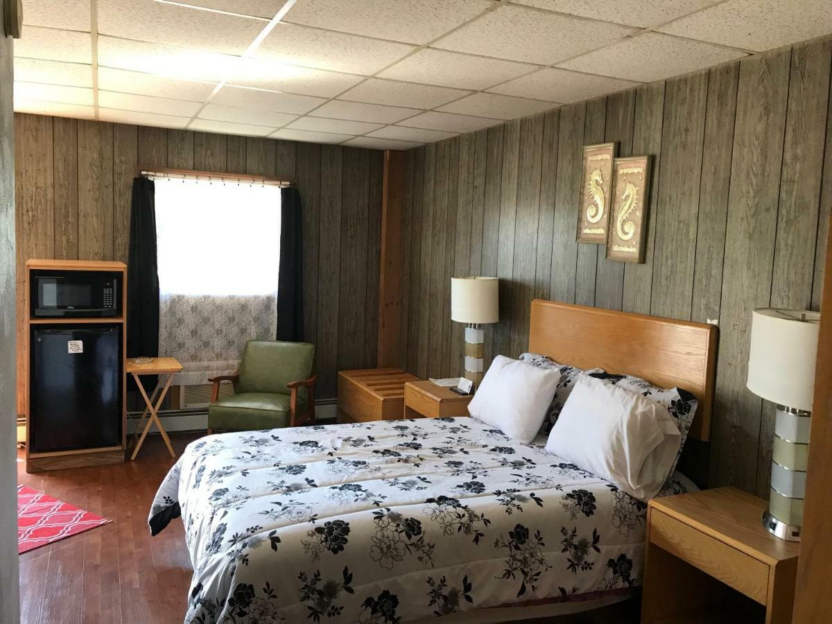 Pittsfield Motor Inn Kültér fotó